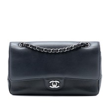 Chanel Medium Smooth Calfskin