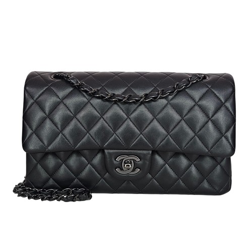 Chanel lambskin quilted medium - quilted,